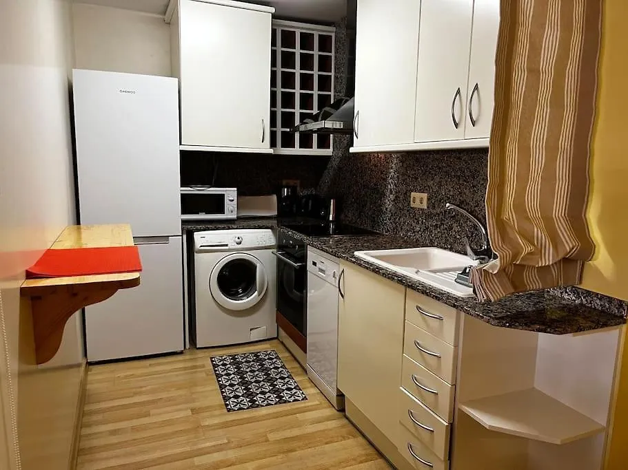 Hermoso Apartamento Con Piscina A 300M De La Playa Lloret de Mar